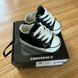 Converse Chuck Taylors - Size 1 Cribsters - Black/White - EUC